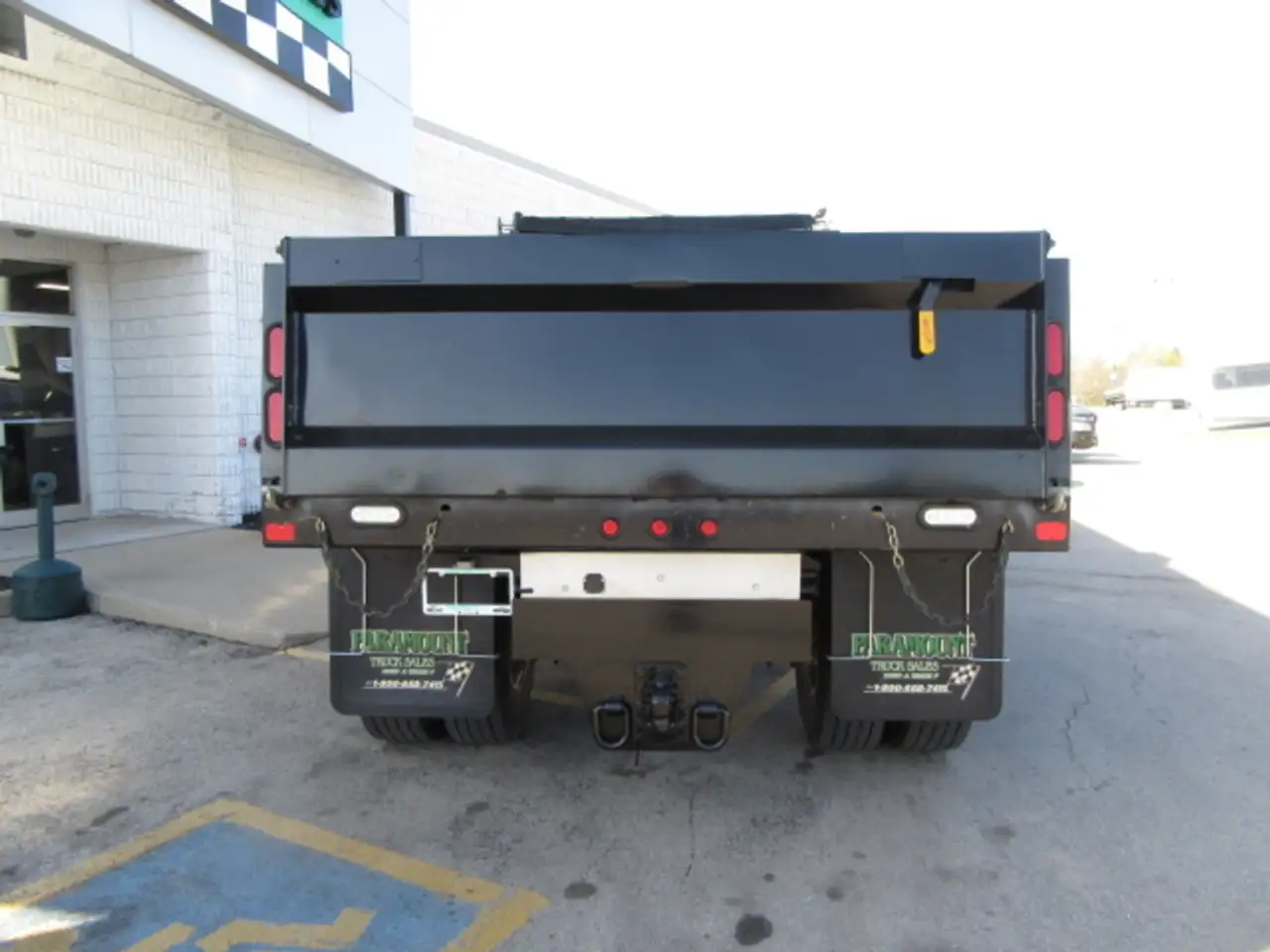 Ford F-750 Super Duty снимка Ford F-750 Super Duty