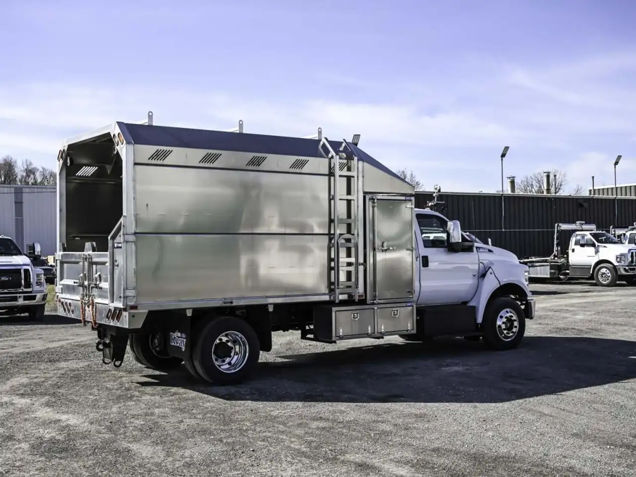 Ford F-650 Super Duty снимка Ford F-650 Super Duty
