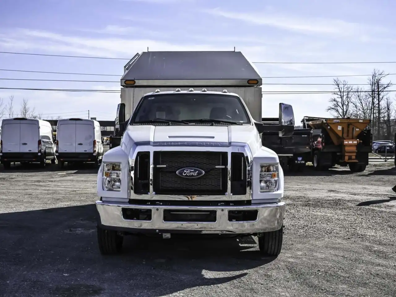 Ford F-650 Super Duty снимка Ford F-650 Super Duty