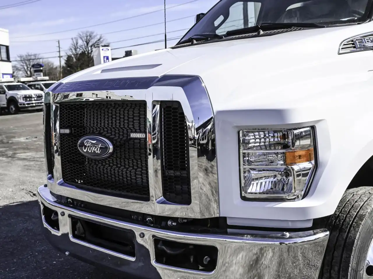 Ford F-650 Super Duty снимка Ford F-650 Super Duty