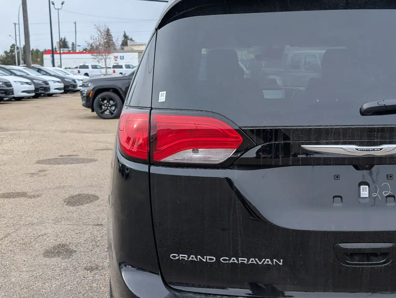 Chrysler Grand Caravan снимка Chrysler Grand Caravan