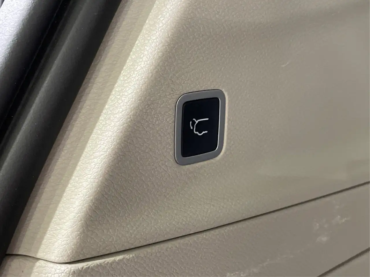 Chrysler Grand Caravan photo Chrysler Grand Caravan