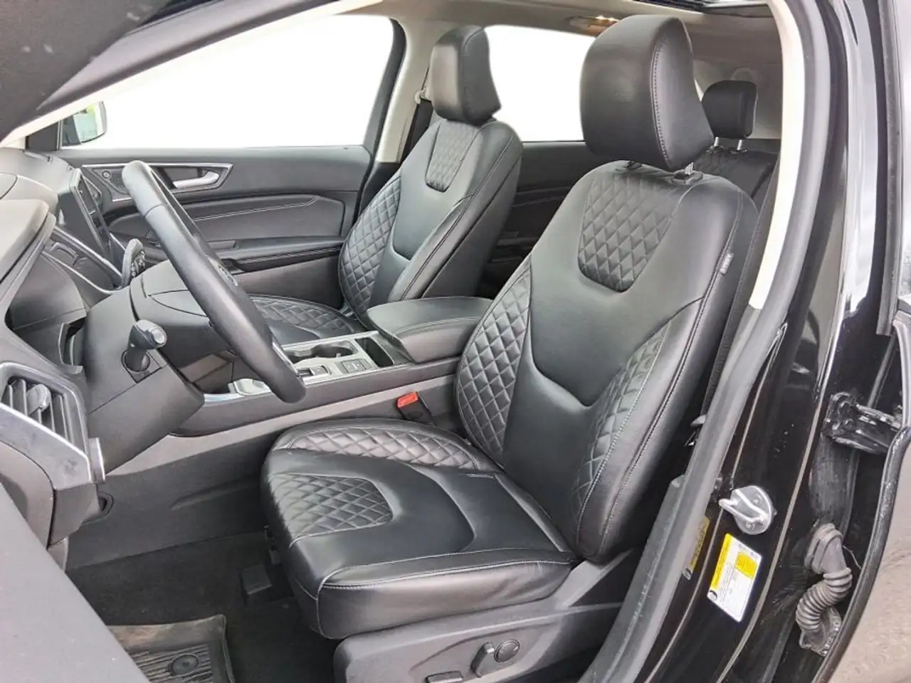 Ford Edge снимка Ford Edge