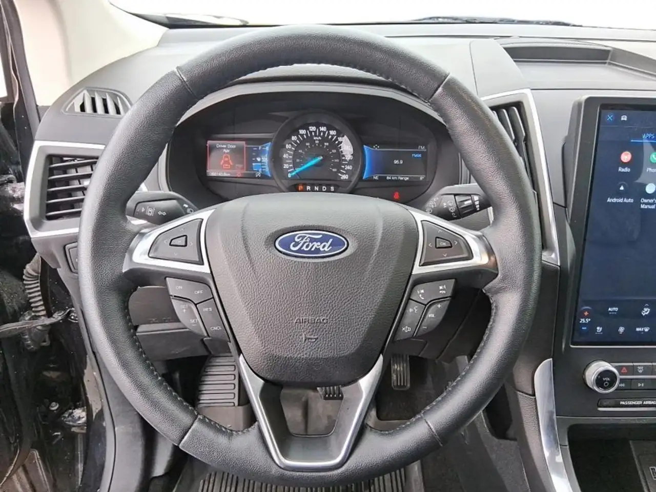 Ford Edge снимка Ford Edge