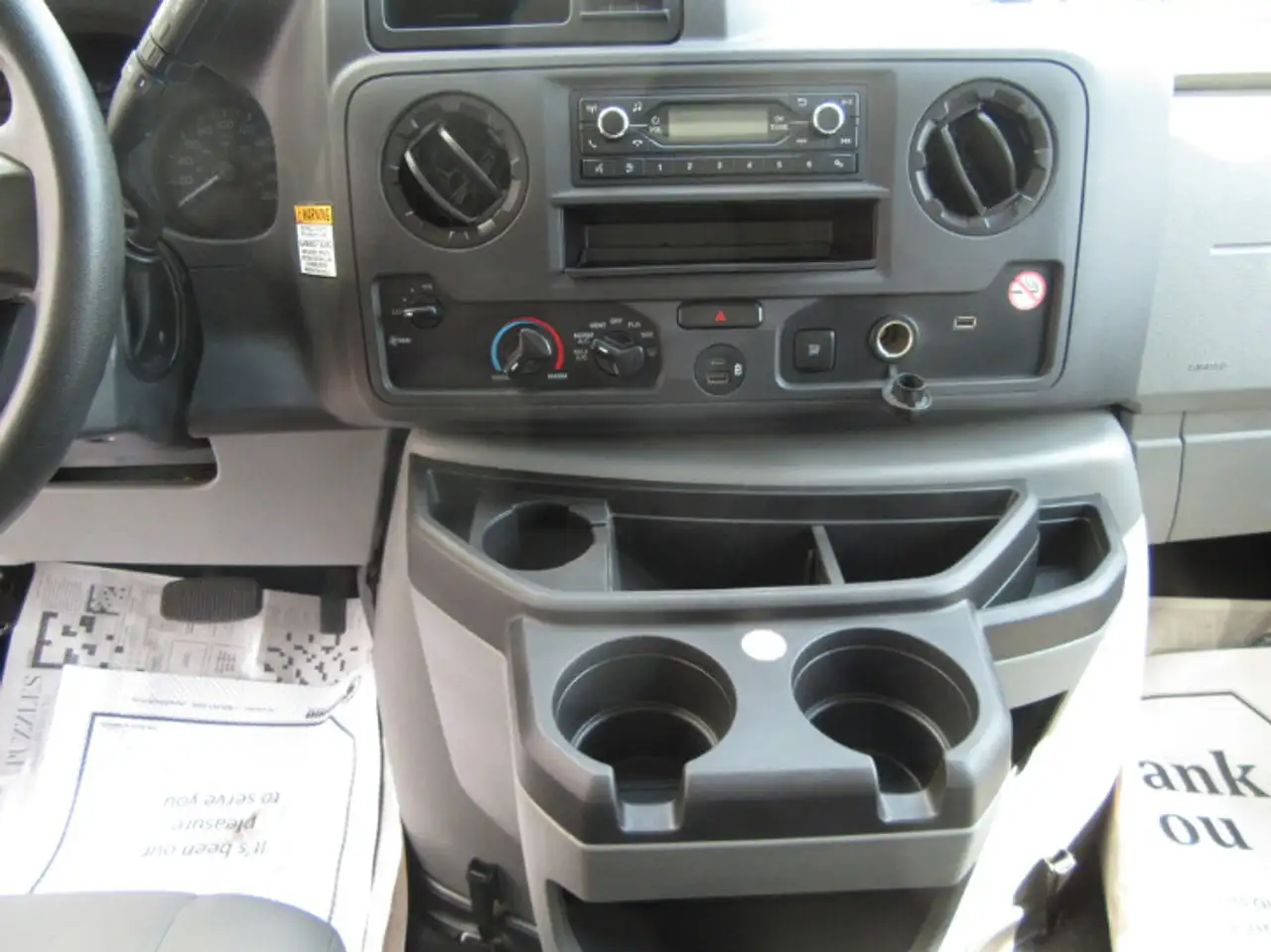 Ford E-450 Super Duty DRW fotografie Ford E-450 Super Duty DRW