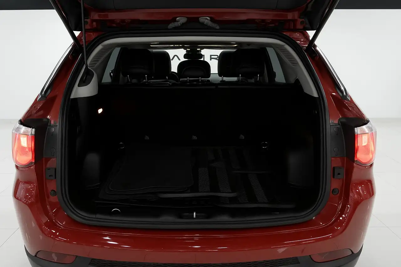 Jeep Compass снимка Jeep Compass