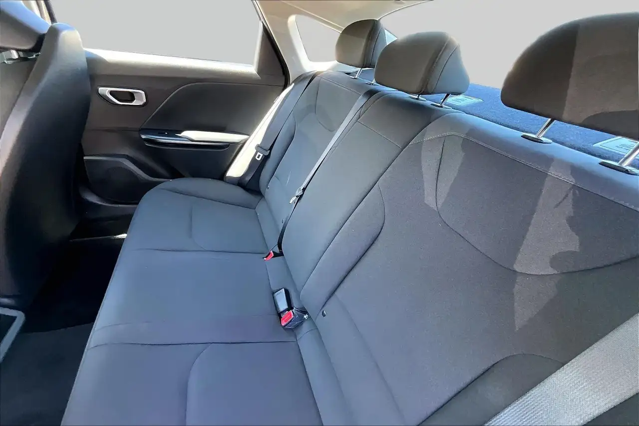 Kia K4 fotografie Kia K4