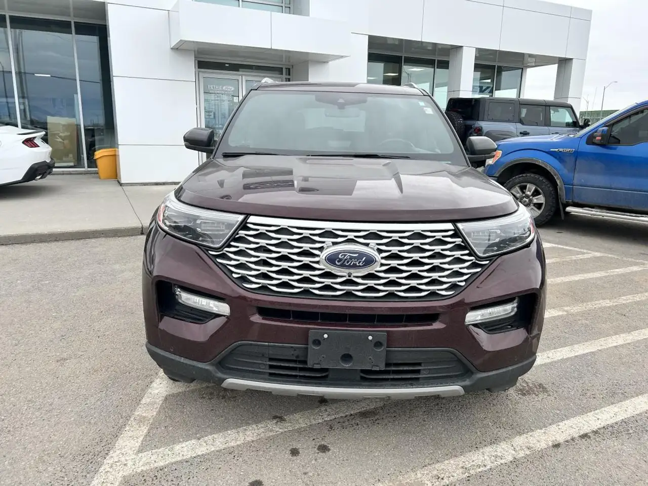Ford Explorer photo Ford Explorer
