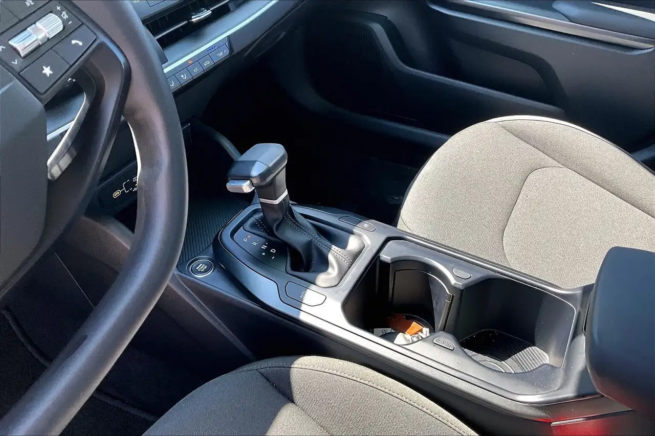 Kia K4 fotografie Kia K4