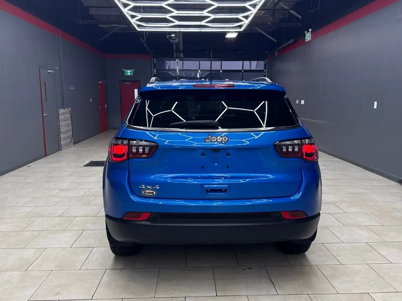 Jeep Compass photo Jeep Compass