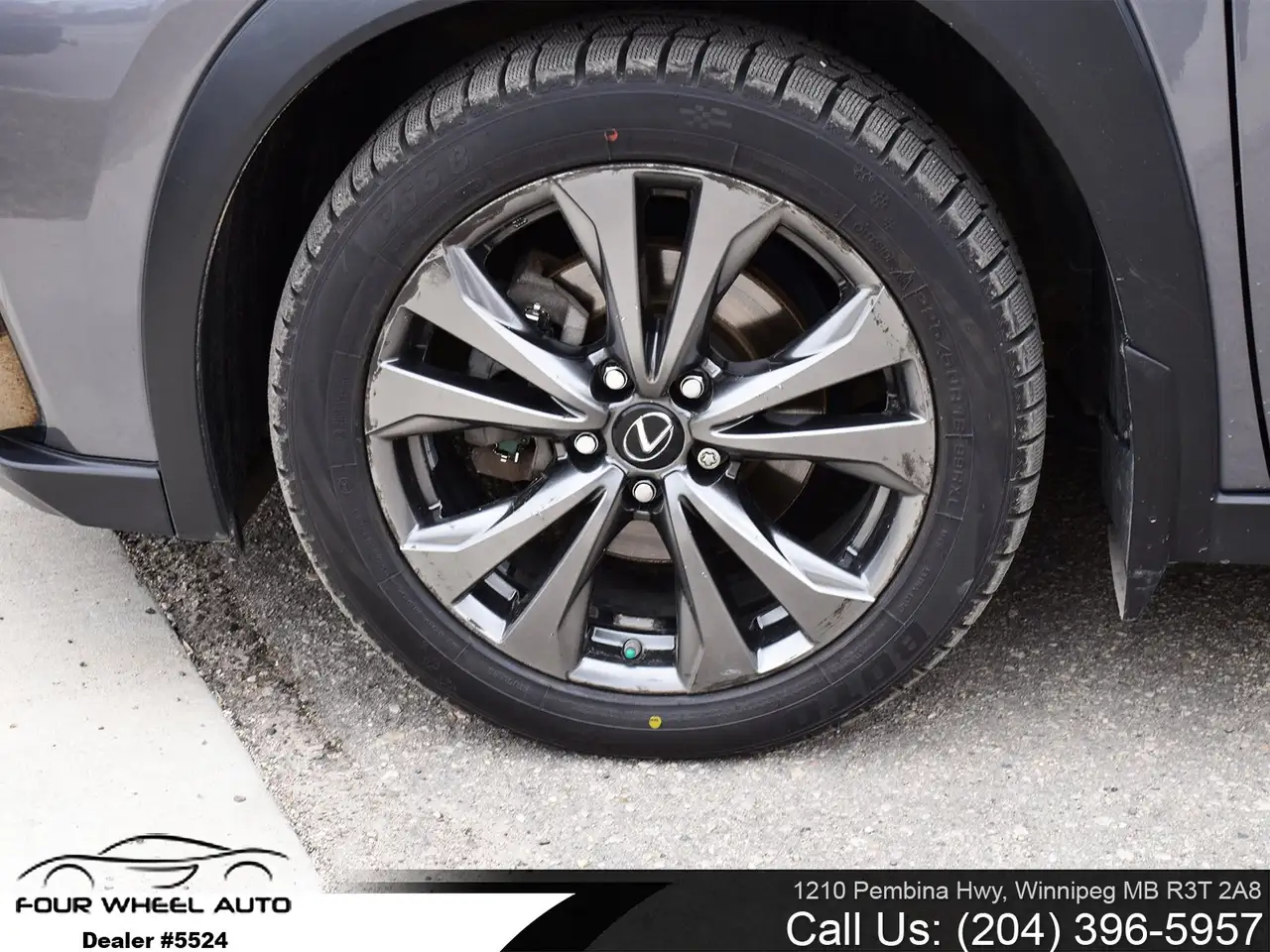 Lexus UX 250h fotografie Lexus UX 250h