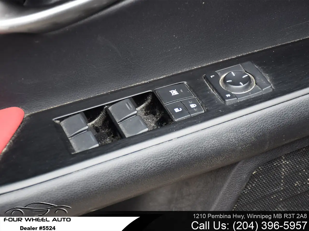 Lexus UX 250h fotografie Lexus UX 250h