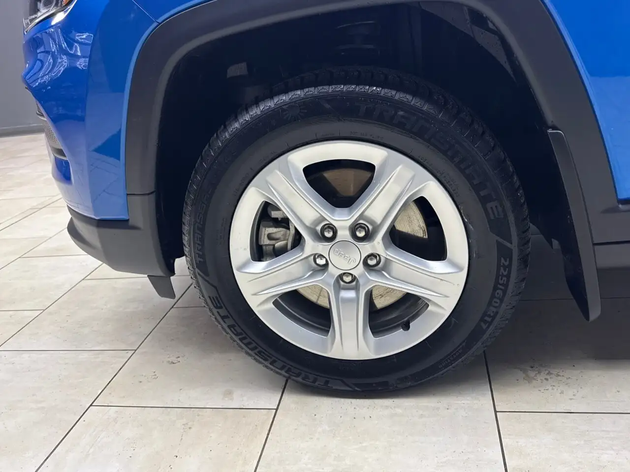 Jeep Compass photo Jeep Compass