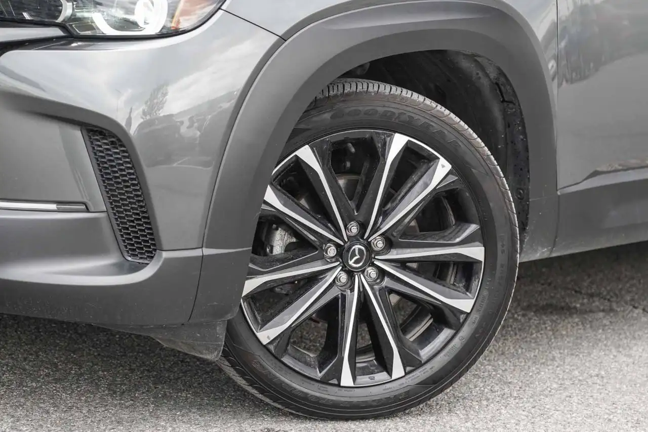 Mazda CX-50 снимка Mazda CX-50