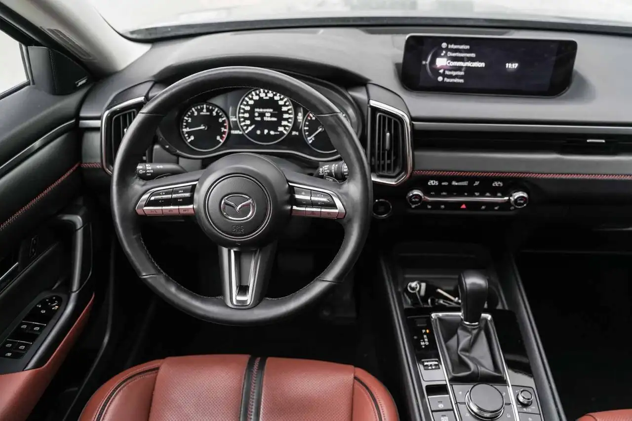 Mazda CX-50 снимка Mazda CX-50
