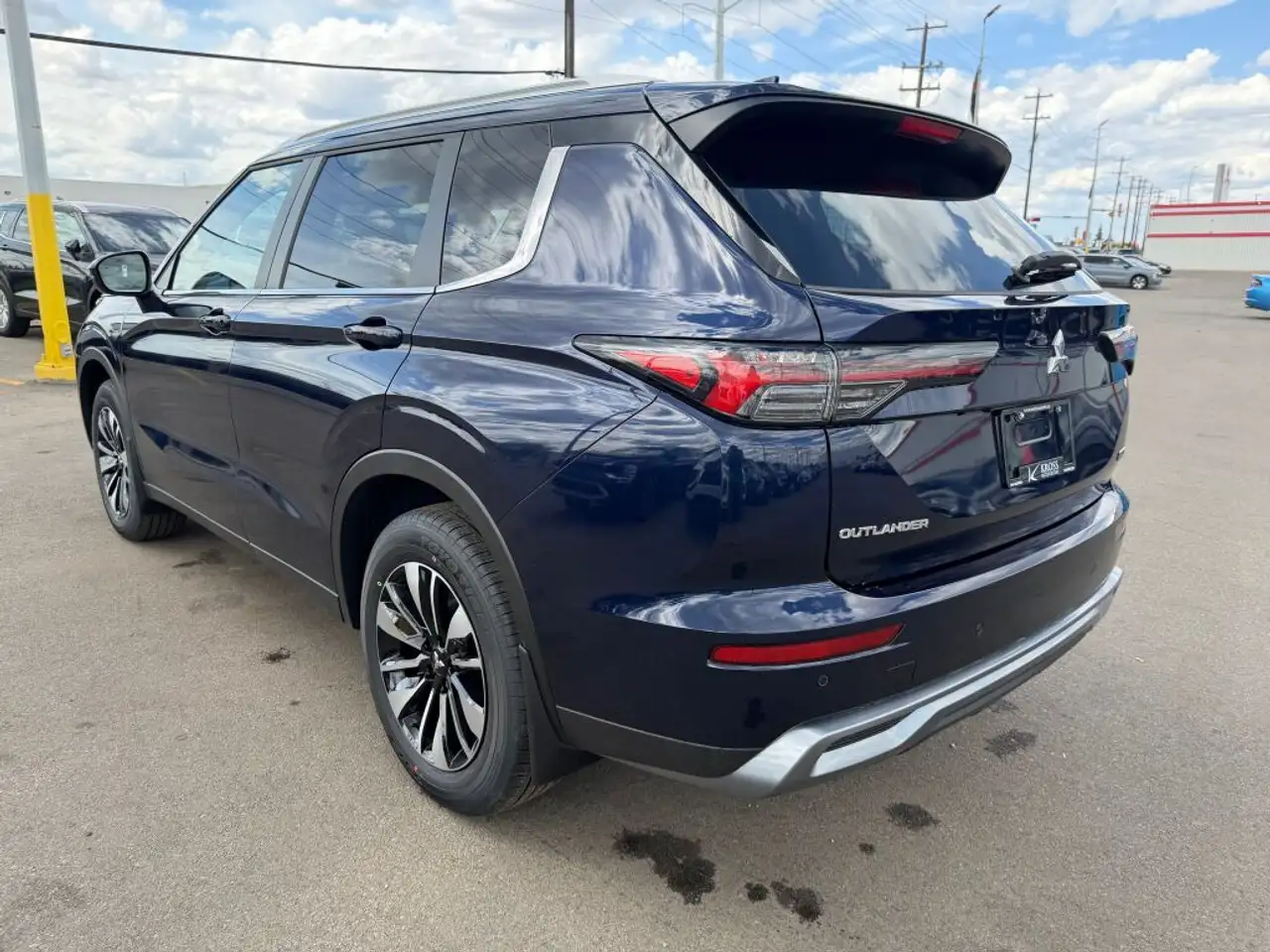 Mitsubishi Outlander снимка Mitsubishi Outlander