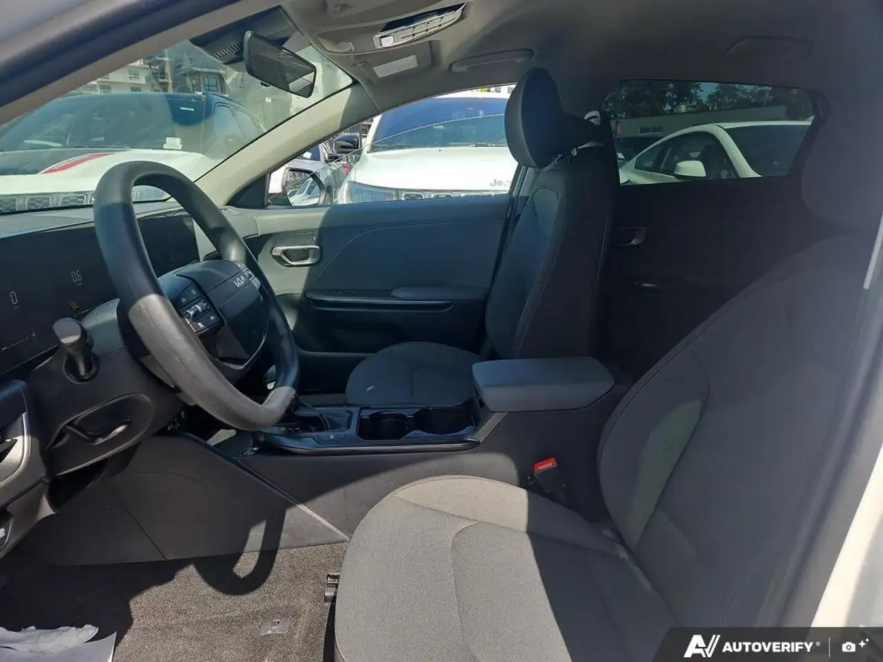 Kia K4 снимка Kia K4