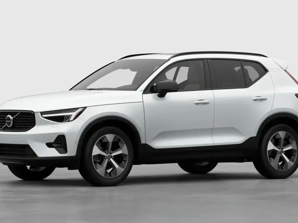 2026 Volvo XC40