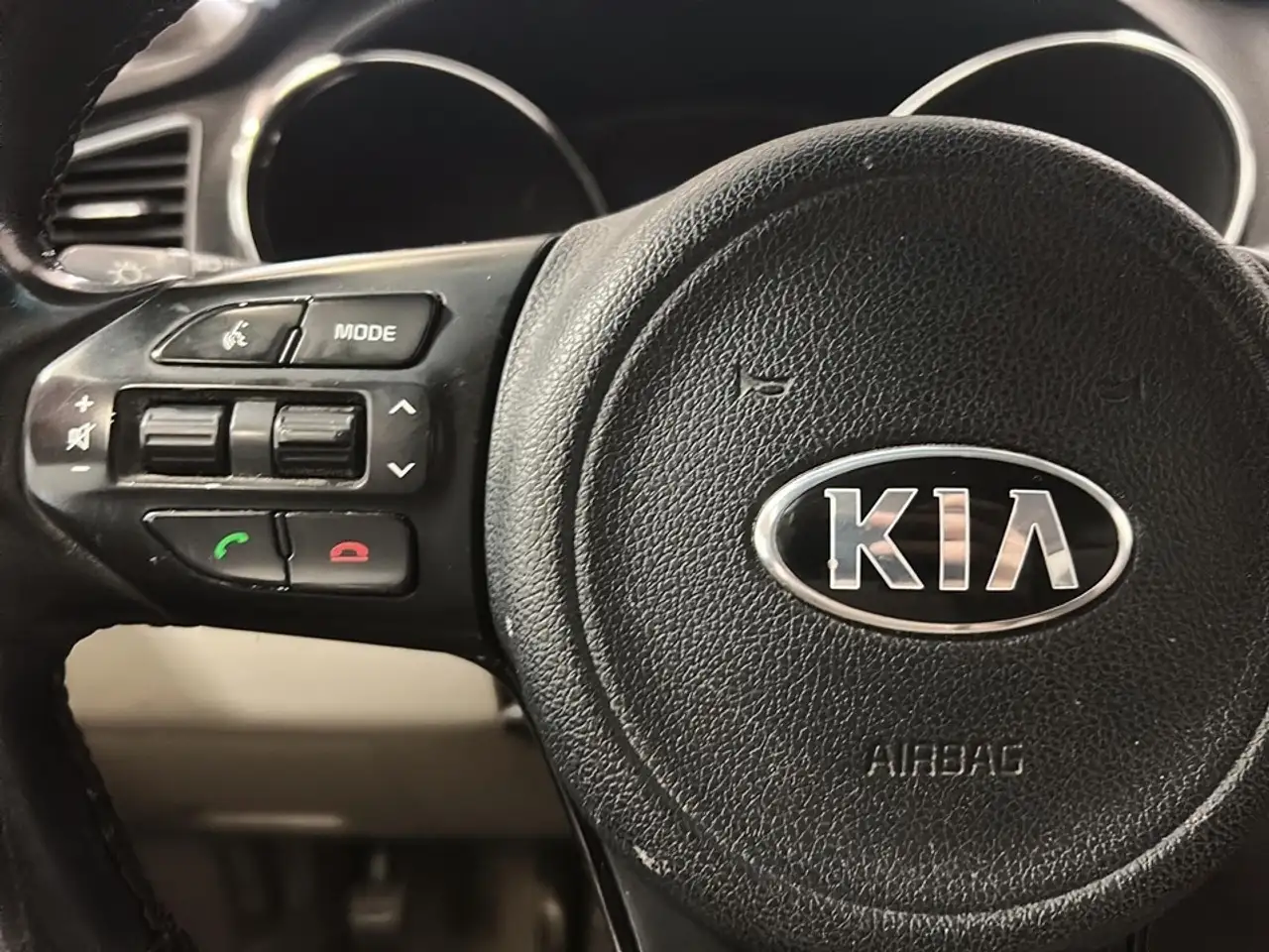 Kia Sedona photo Kia Sedona