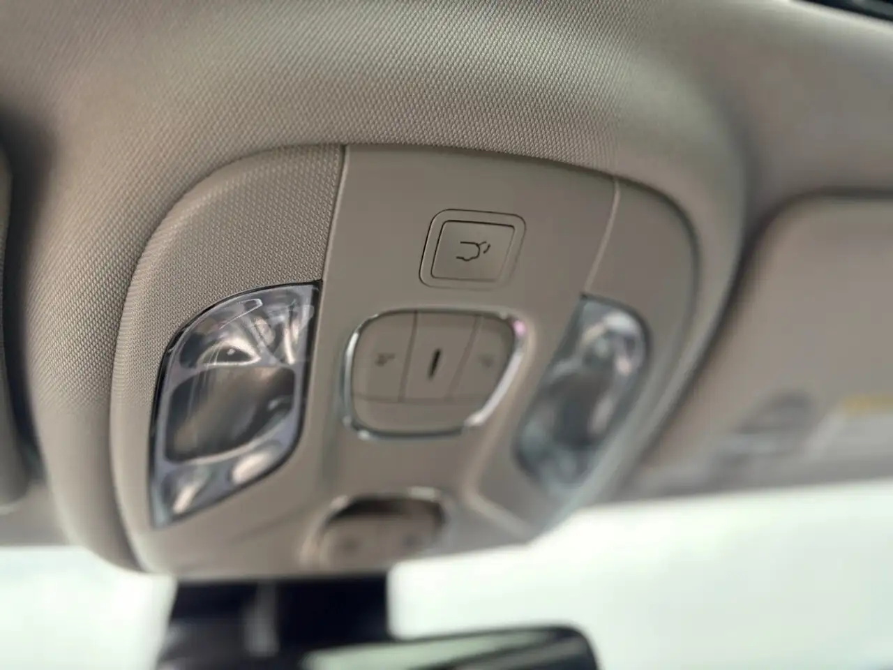 Jeep Compass photo Jeep Compass