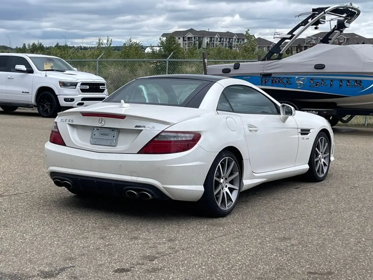 Mercedes-Benz SLK photo Mercedes-Benz SLK