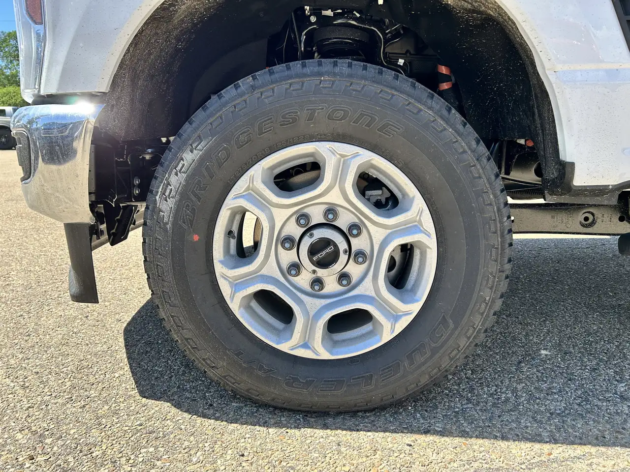 Ford F 350 снимка Ford F 350