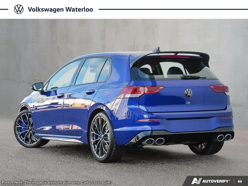 Volkswagen Golf R снимка Volkswagen Golf R