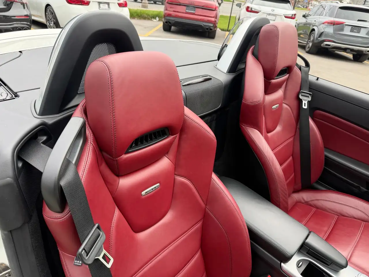Mercedes-Benz SLK снимка Mercedes-Benz SLK