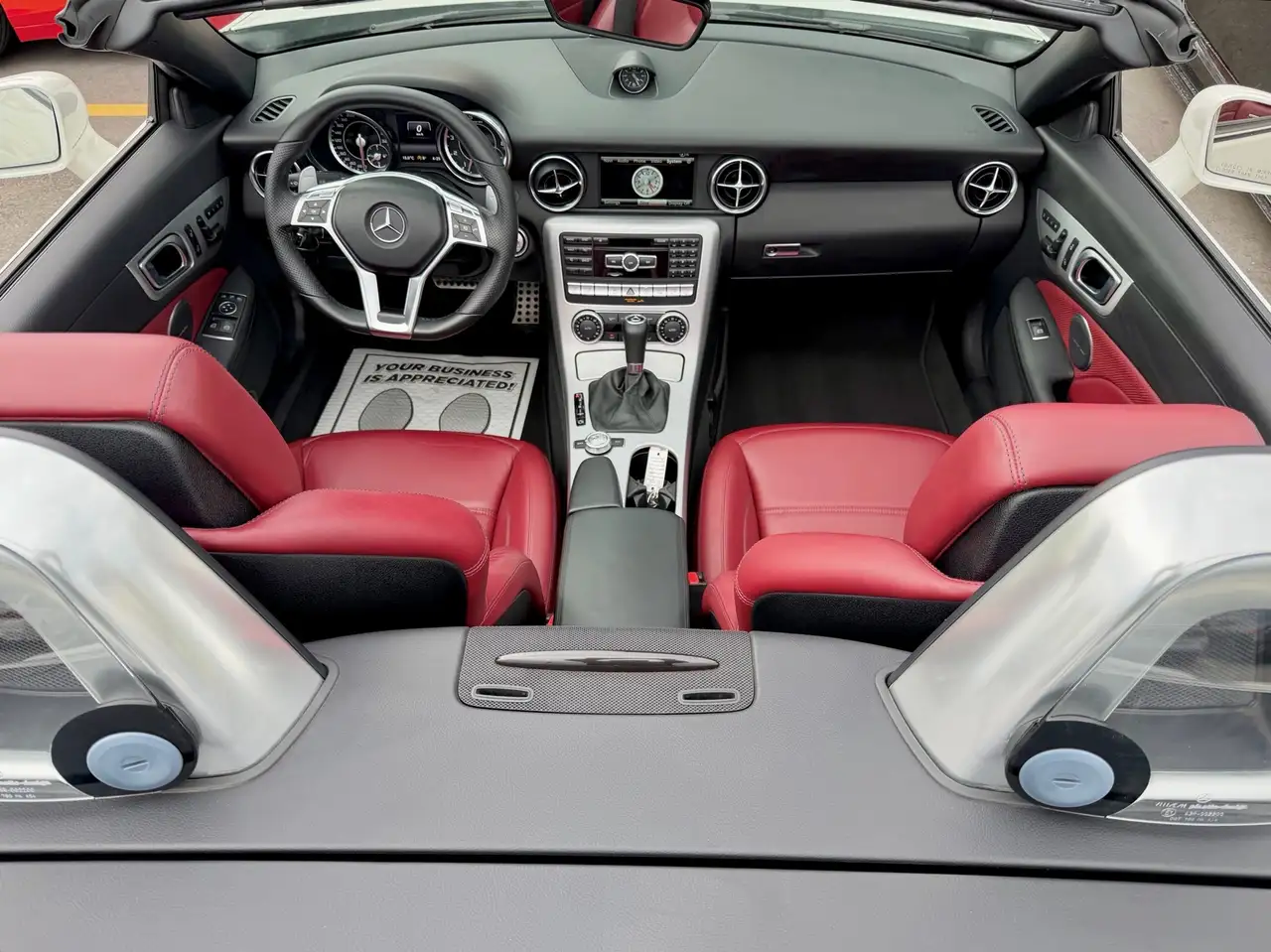 Mercedes-Benz SLK снимка Mercedes-Benz SLK