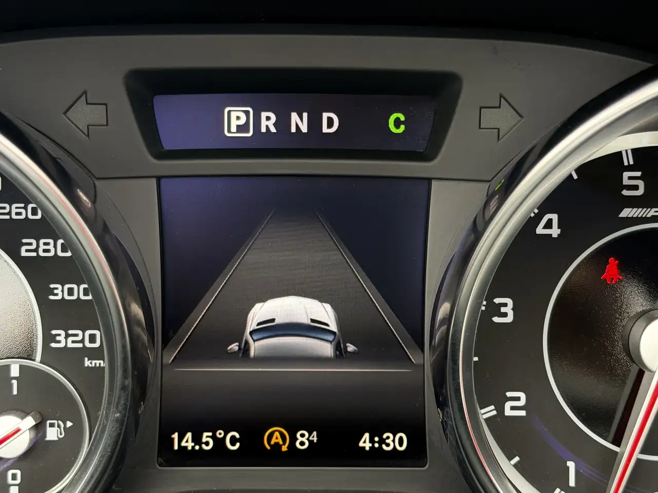 Mercedes-Benz SLK снимка Mercedes-Benz SLK