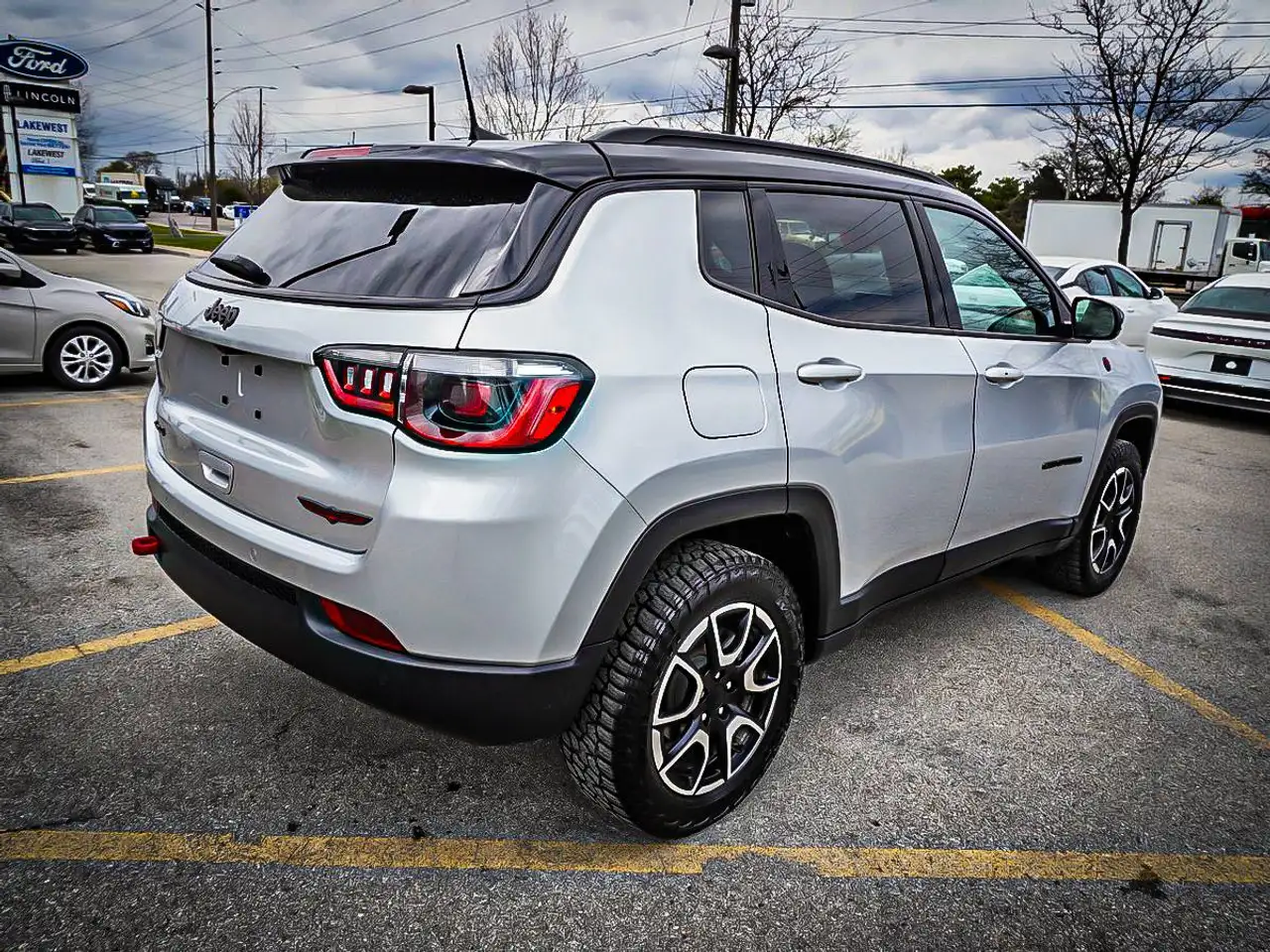 Jeep Compass снимка Jeep Compass
