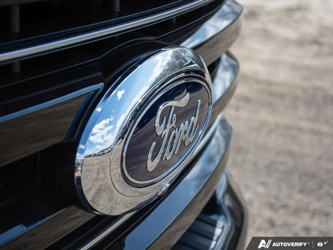 Ford F 350 снимка Ford F 350