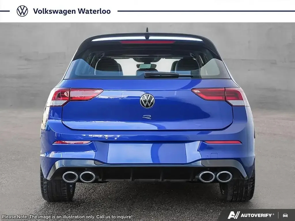 Volkswagen Golf R снимка Volkswagen Golf R