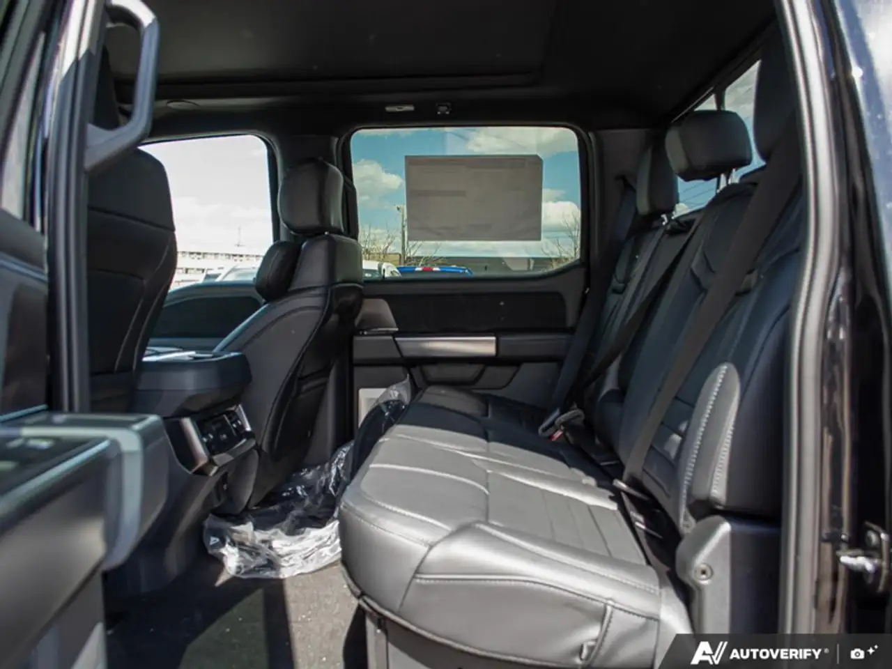 Ford F 350 снимка Ford F 350
