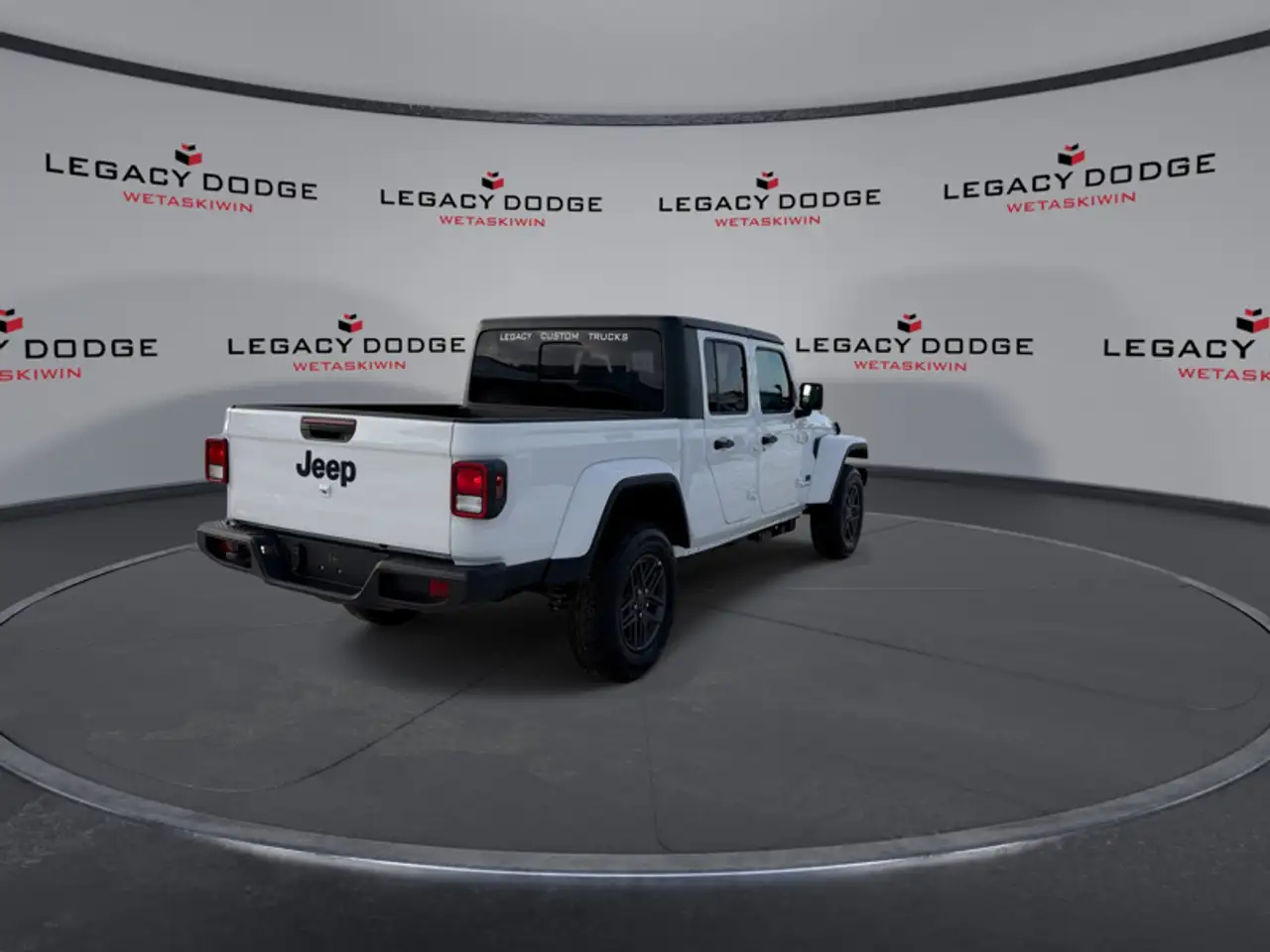 Jeep Gladiator снимка Jeep Gladiator