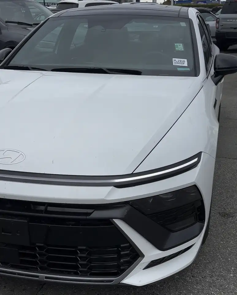 Hyundai SONATA снимка Hyundai SONATA