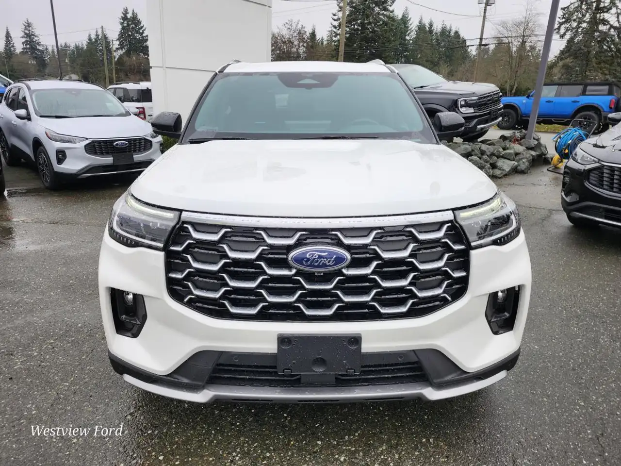 Ford Explorer снимка Ford Explorer