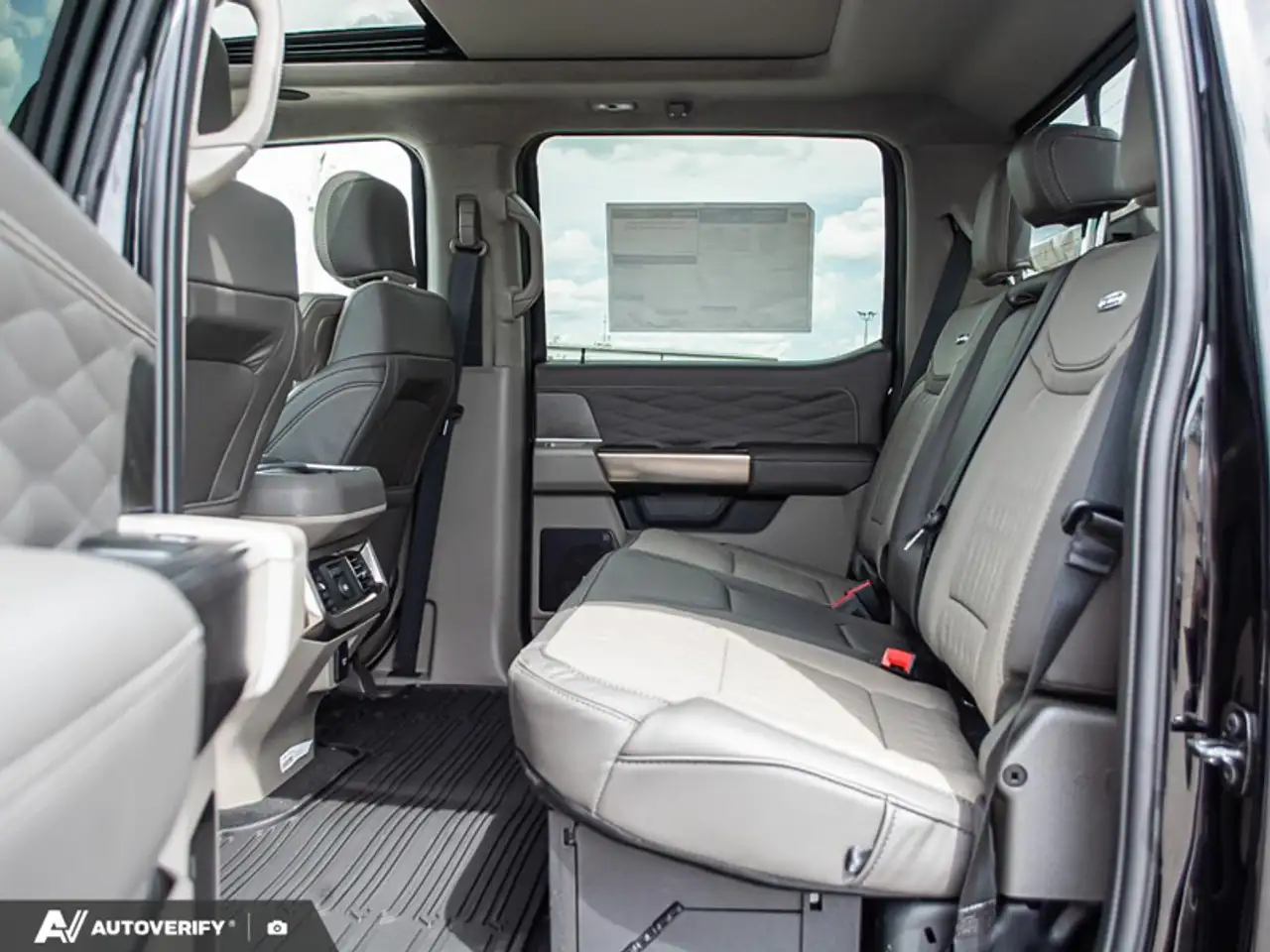 Ford F 350 снимка Ford F 350