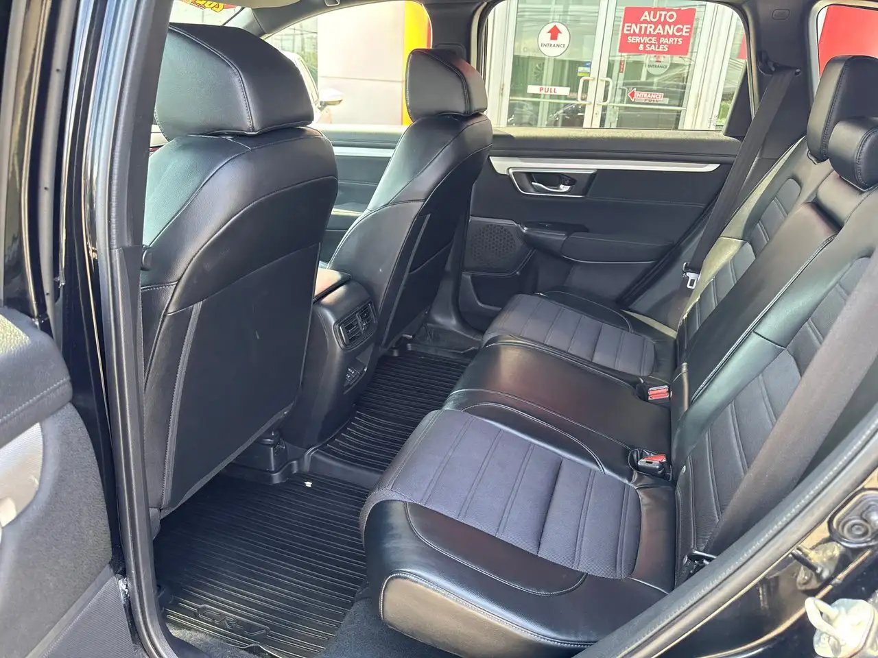 Honda CR-V photo Honda CR-V