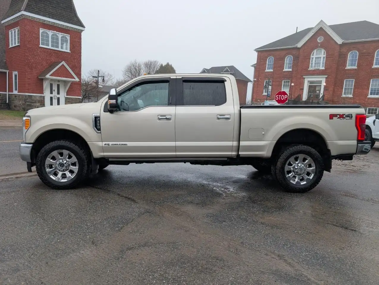 Ford F 350 fotografie Ford F 350