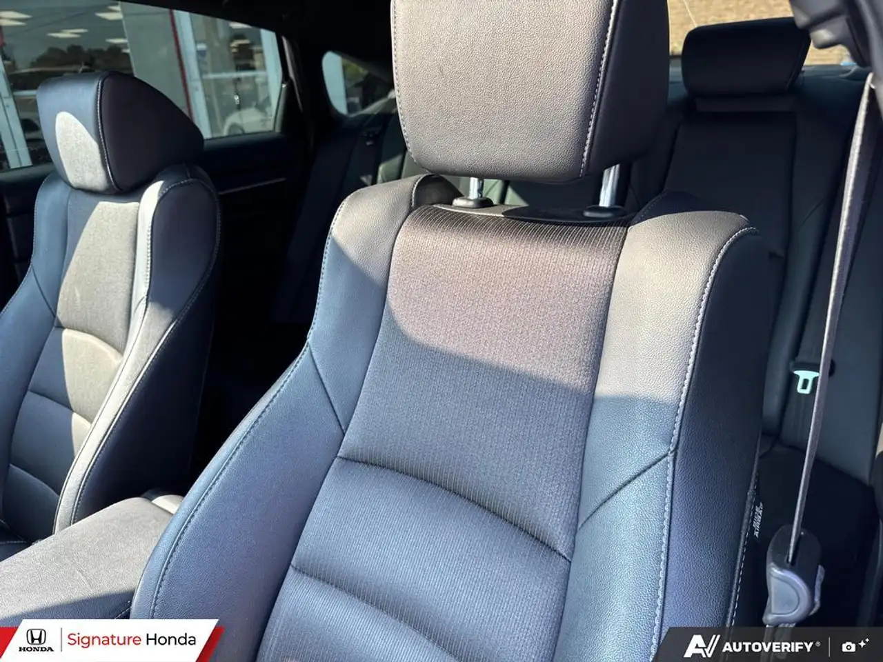 Honda Accord photo Honda Accord