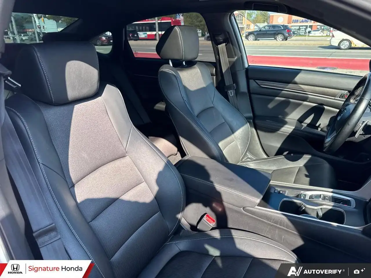 Honda Accord photo Honda Accord
