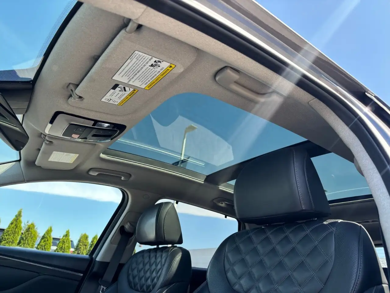 Hyundai SANTA FE photo Hyundai SANTA FE