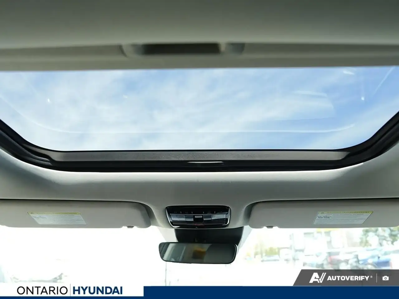 Hyundai SANTA FE photo Hyundai SANTA FE