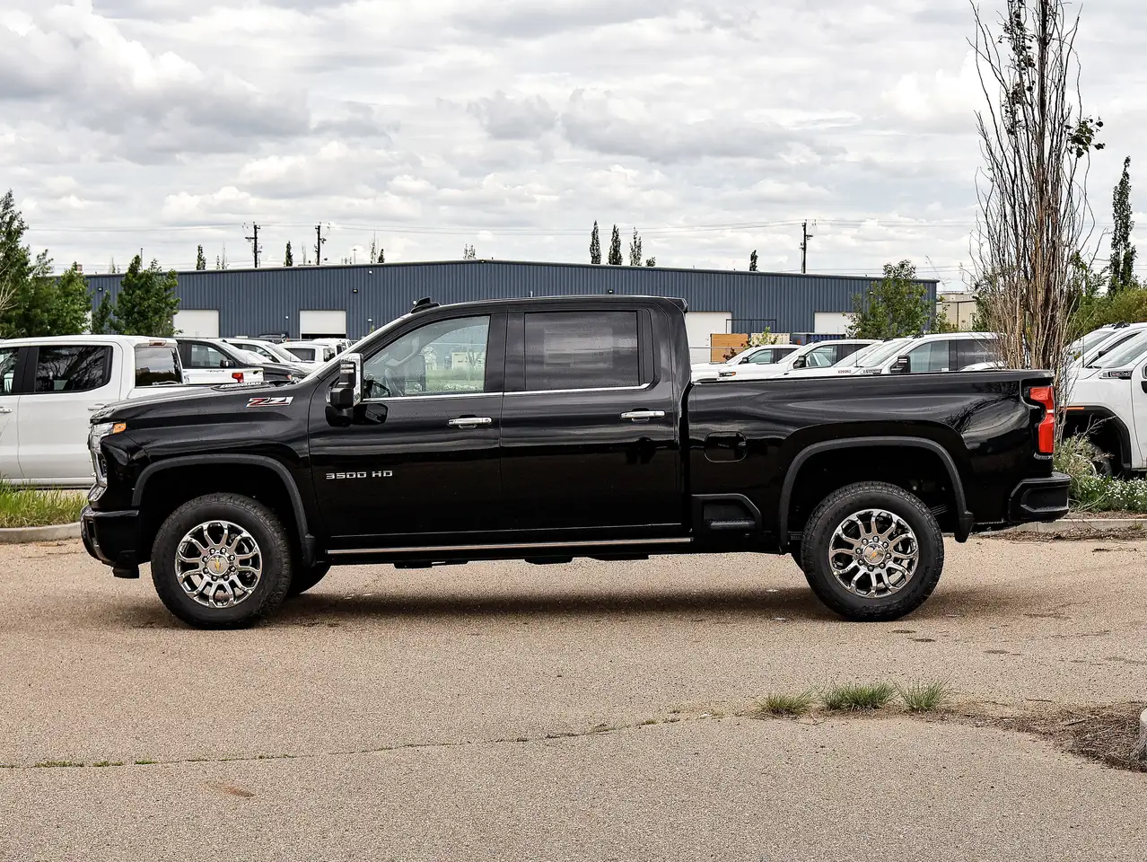 Chevrolet Silverado 3500 снимка Chevrolet Silverado 3500