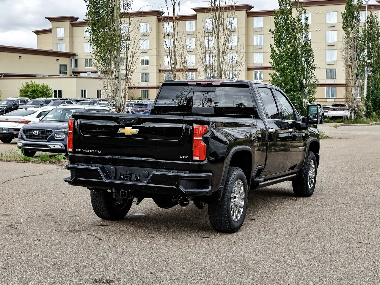 Chevrolet Silverado 3500 снимка Chevrolet Silverado 3500