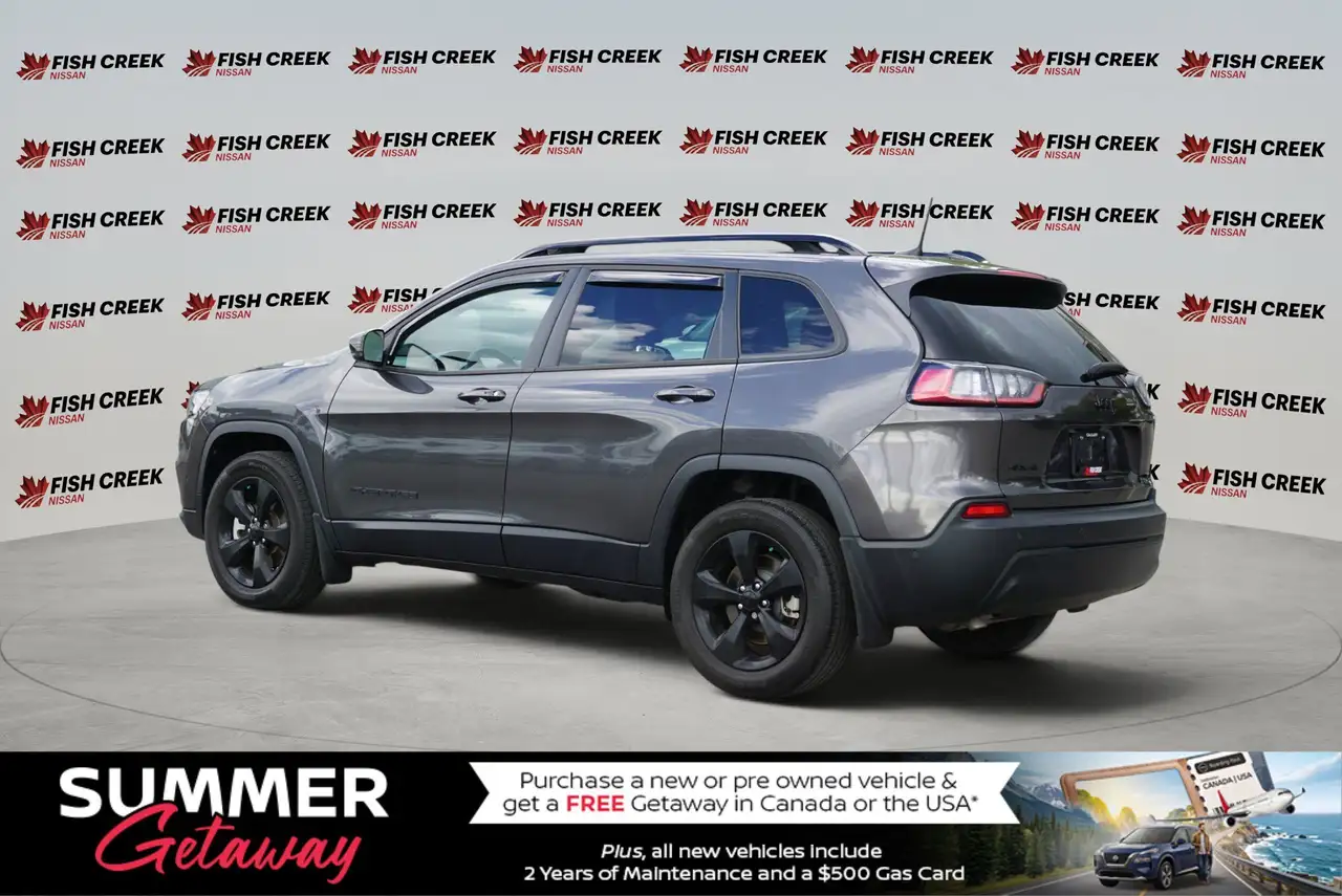 Jeep Cherokee снимка Jeep Cherokee