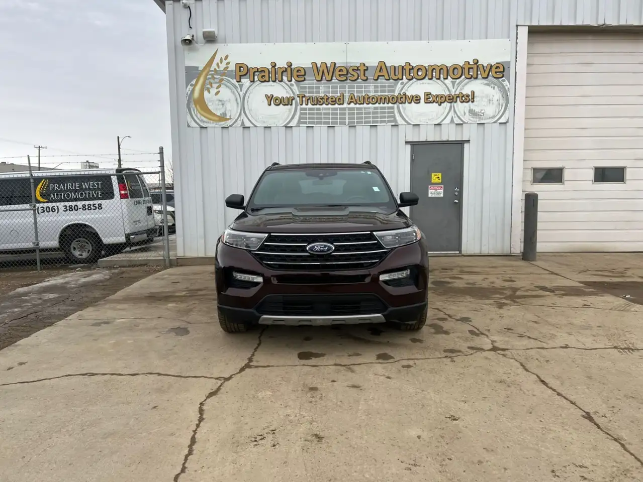 Ford Explorer photo Ford Explorer
