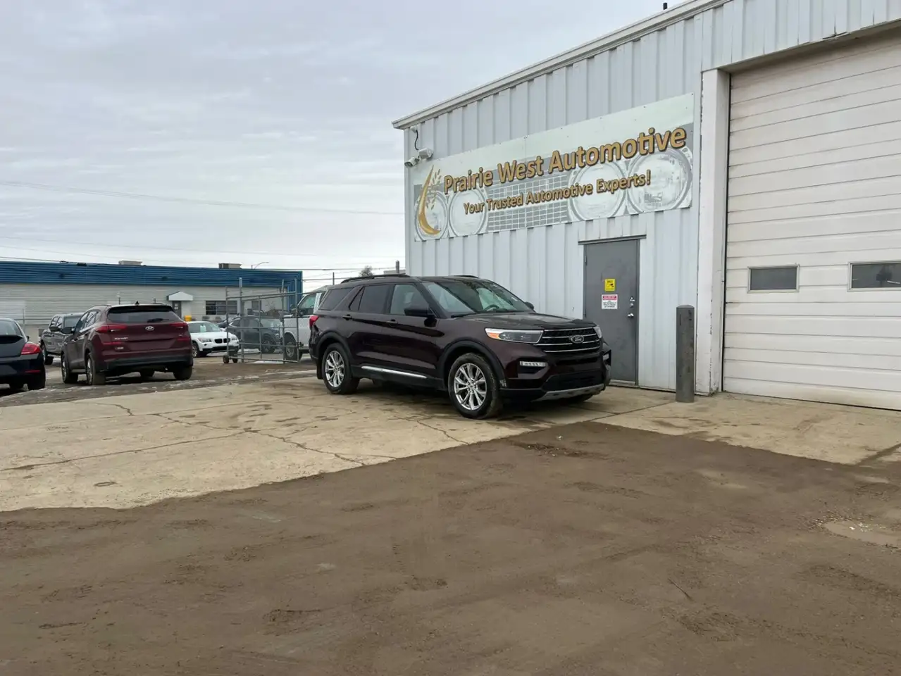 Ford Explorer photo Ford Explorer