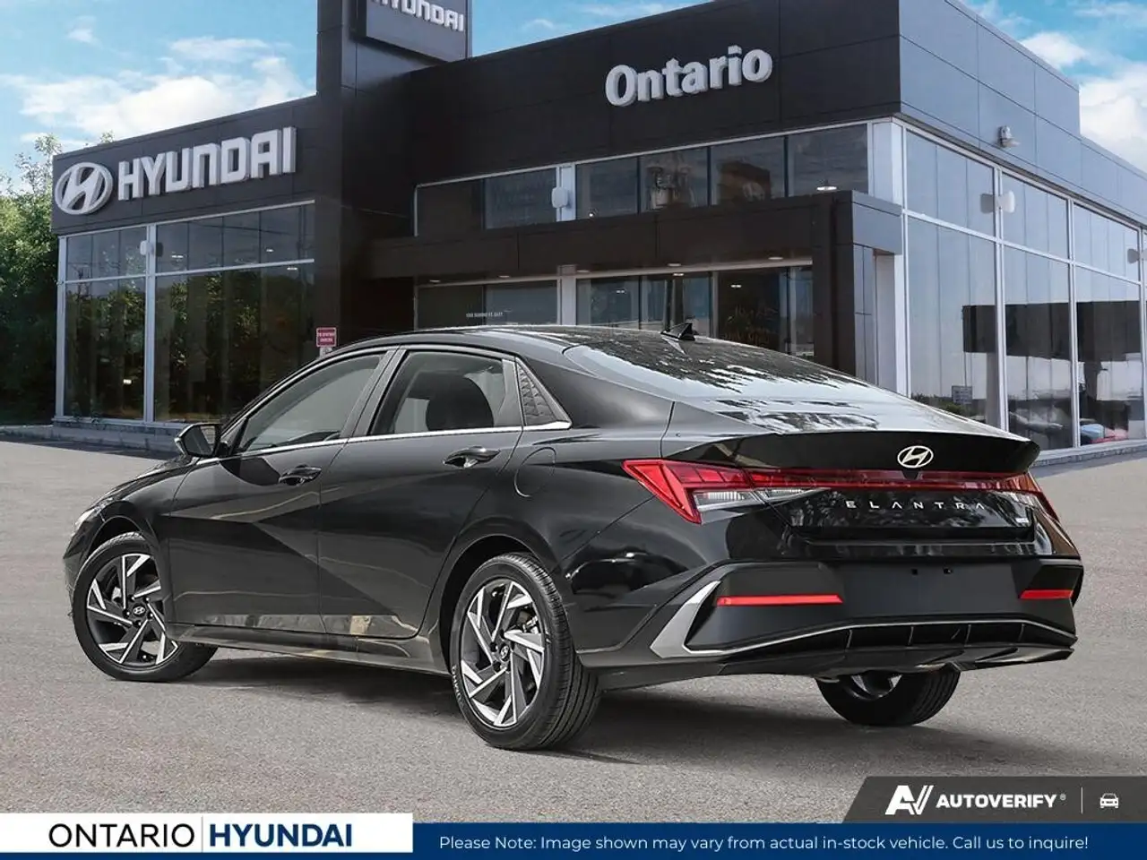 Hyundai ELANTRA снимка Hyundai ELANTRA
